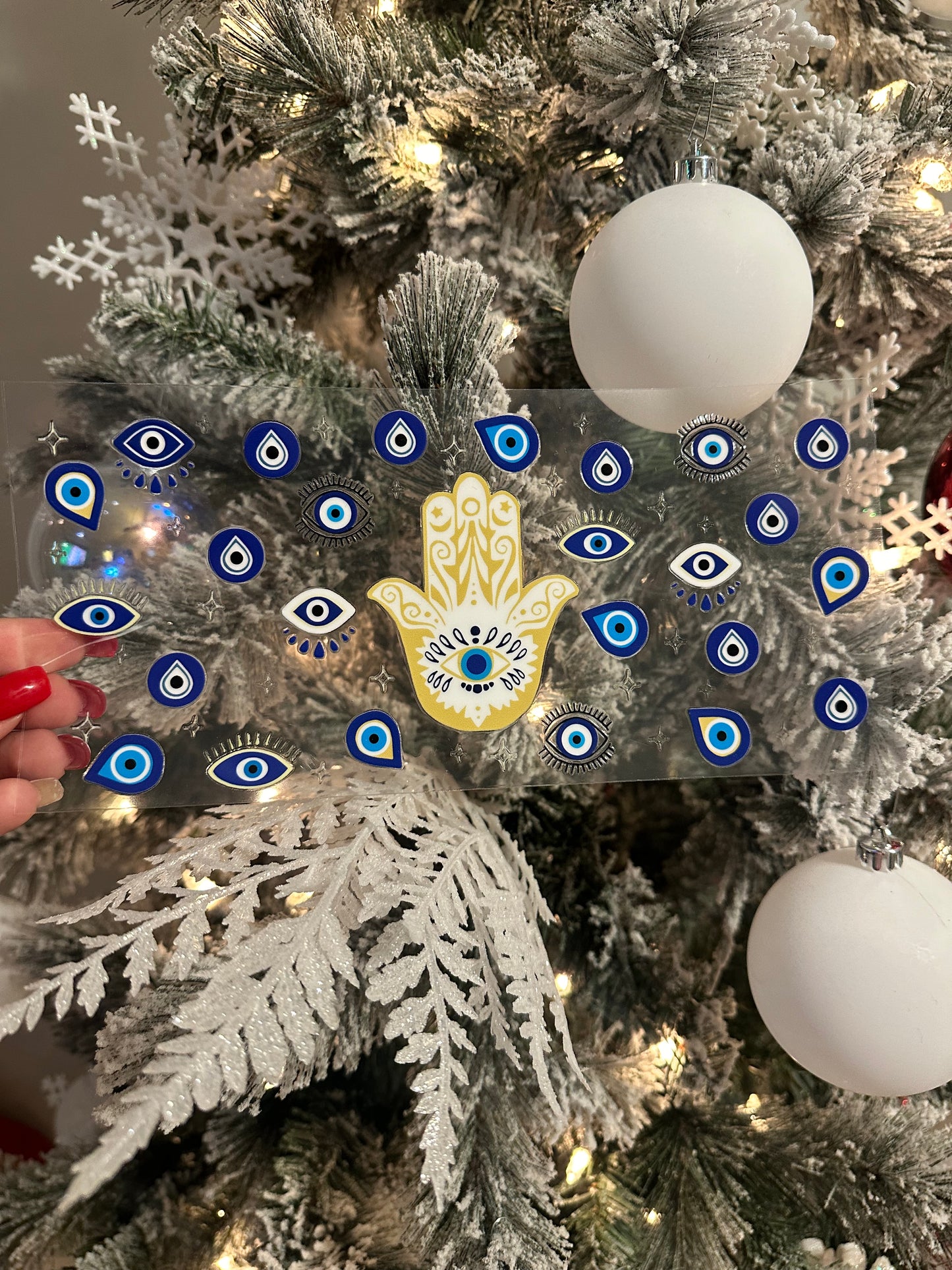 Blue white eye